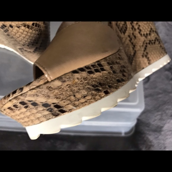 Nine West wedge sandal - Picture 6 of 10